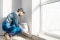 The heating installer ensures the professional replacement of a radiator